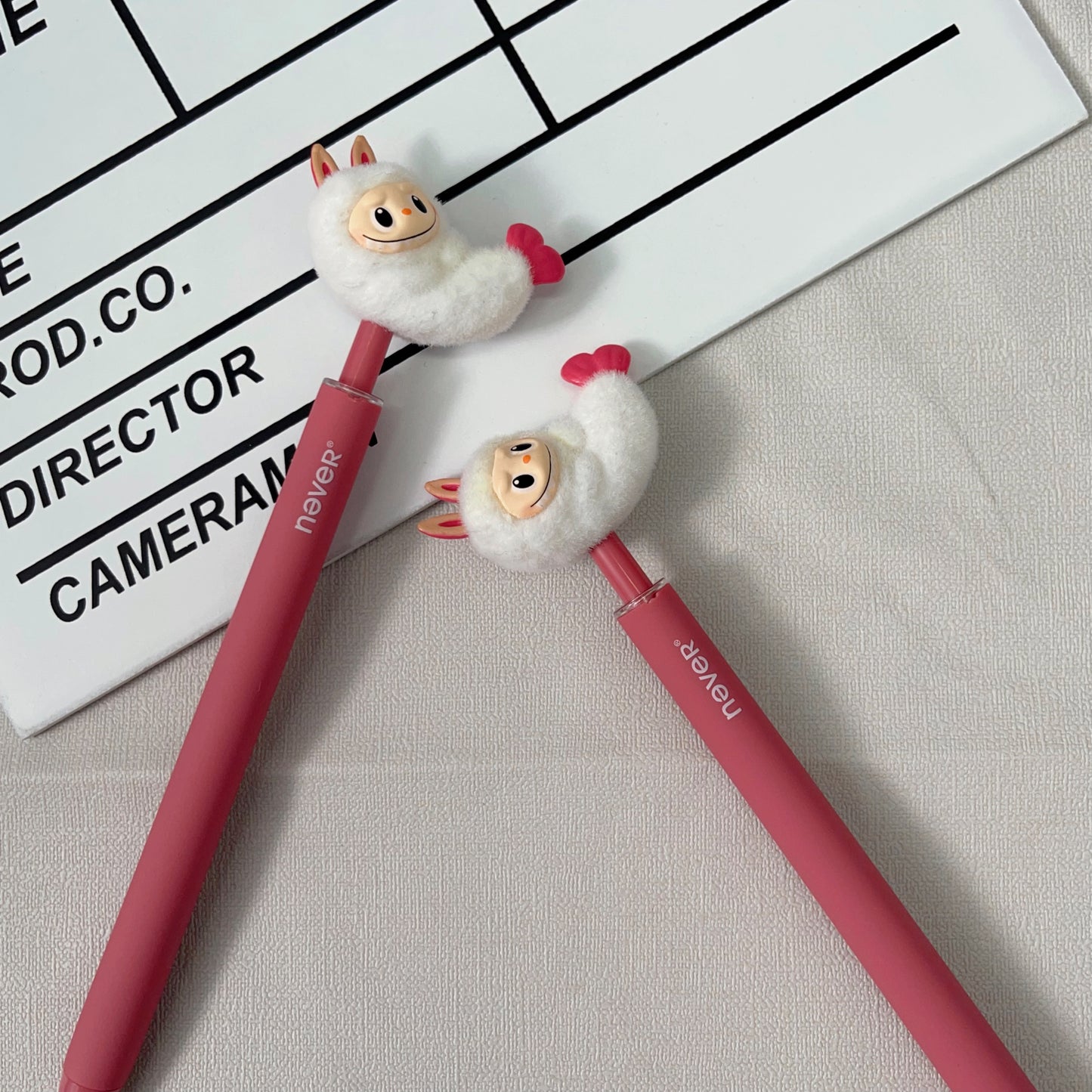 Handcrafted custom DIY high-appeartion-level cute and adorable pen, creative and trendy pen