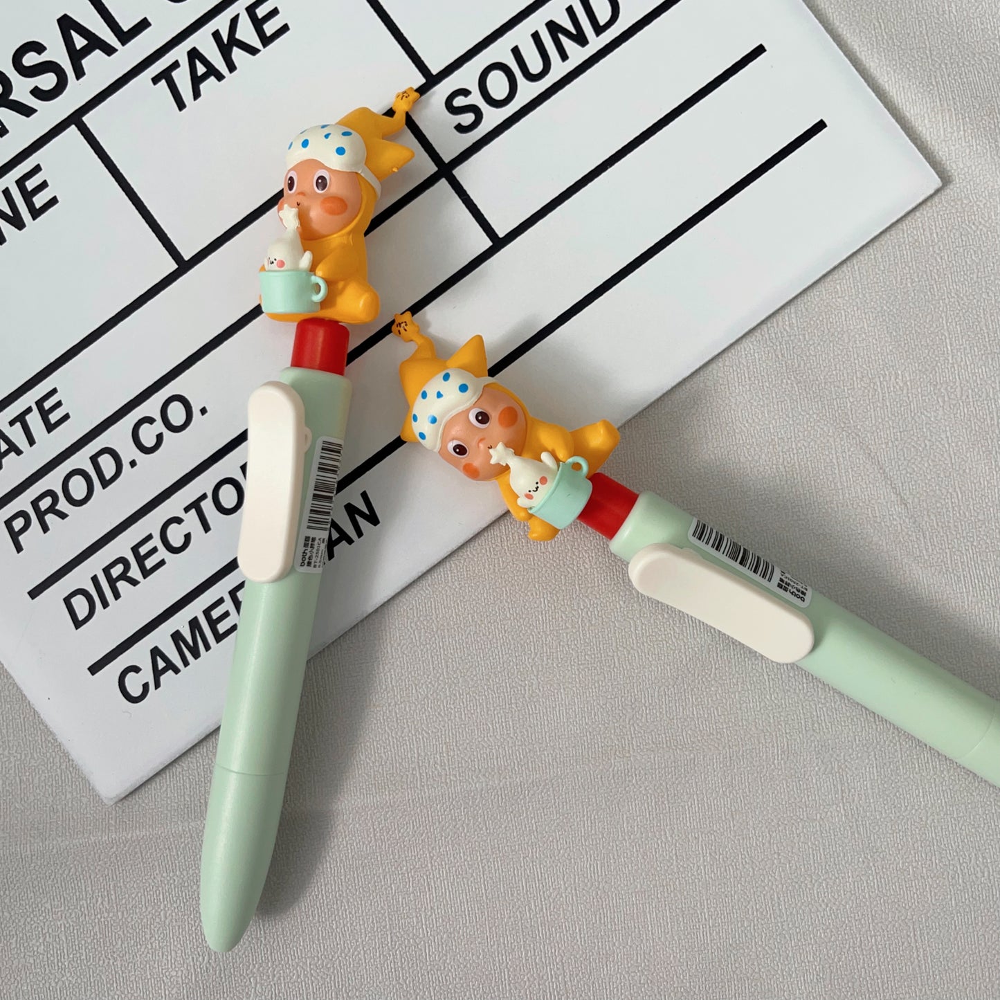 Handcrafted custom DIY high-appeartion-level cute and adorable pen, creative and trendy pen