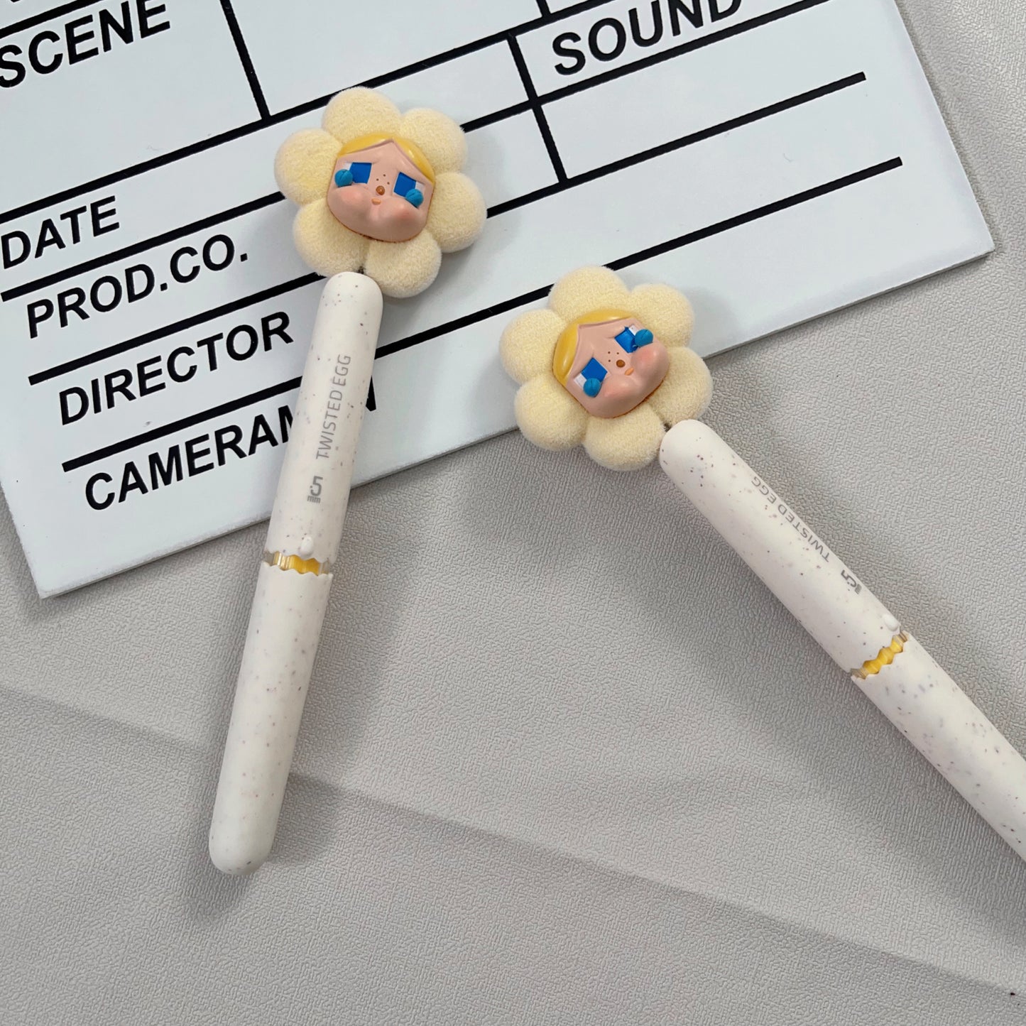 Handcrafted custom DIY high-appeartion-level cute and adorable pen, creative and trendy pen