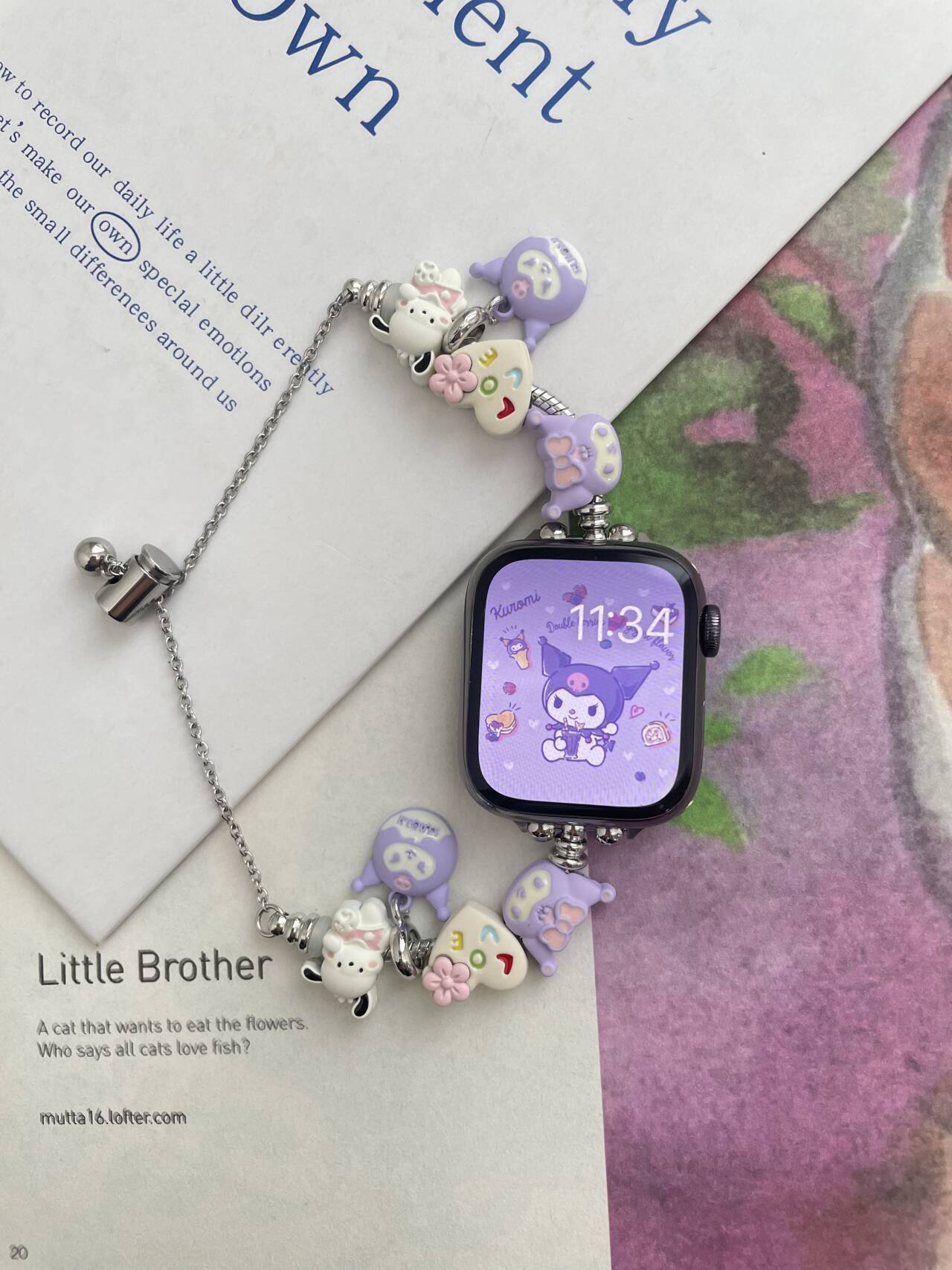 Cute Cartoon Beaded Metal Strap for Apple Watch SE/6/5/4/7/8 – Unique and Stylish Design