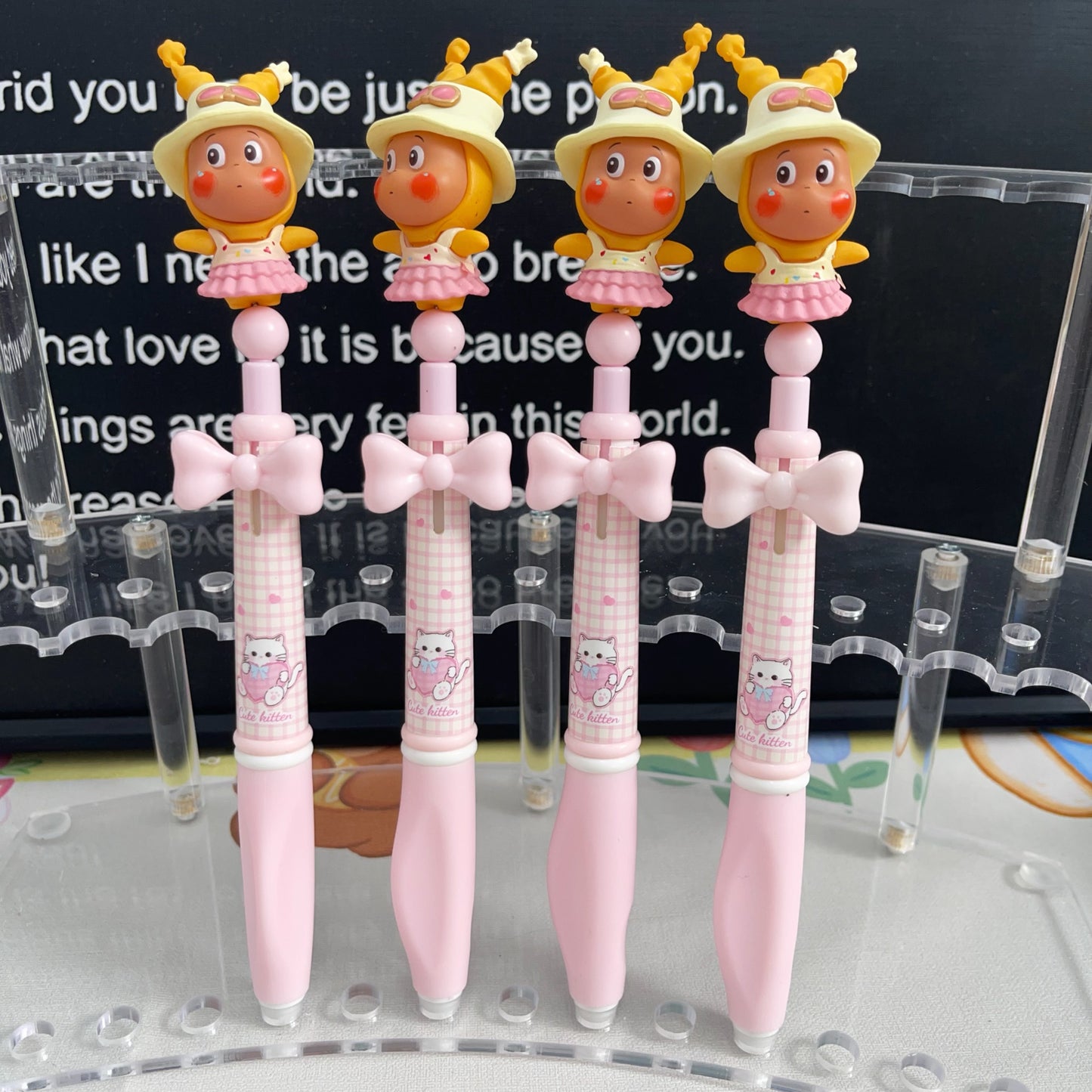 Handcrafted custom DIY high-appeartion-level cute and adorable pen, creative and trendy pen