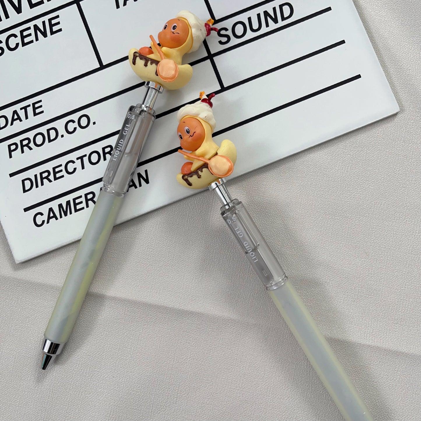 Handcrafted custom DIY high-appeartion-level cute and adorable pen, creative and trendy pen