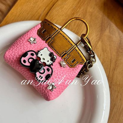 Mini Hello Kitty Bag Charm: Niche Ins-style Exquisite Small Bag with Metallic Chain Decor, Korean-inspired, Mini and Full of Personality
